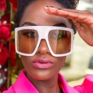 Gafas de Sol Cuadradas Extra Grandes para Mujer, con Logotipo Personalizado Vintage, Montura Grande, Color Rosa Degradado, Protección UV400, Gran Venta - Product Image 2