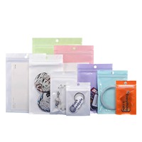 Sacs refermables en plastique OPP/CPP colorés avec fermeture éclair, face transparente mate et trou de suspension pour emballage de boucles d'oreilles