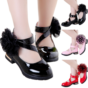 Nueva versión coreana, zapatos de vestir de rendimiento negros para niñas, suelas blandas de primavera y otoño para niños, estilo princesa - Product Image 1