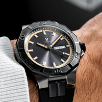 Montre de Plongée Automatique Noire Personnalisée pour Homme 42mm, Cadran Jaune, Bracelet en Cuir, Aiguilles Lumineuses, Étanche 5 ATM, Logo Personnalisé