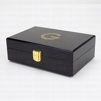Boîte de luxe en cuir PU avec logo personnalisé Boîtes de montres Boîte d'emballage pour bijoux Boîte d'emballage pour montre de luxe double avec serrure