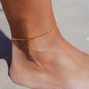 สร้อยข้อเท้าแฟชั่น ทอง 18K สแตนเลส รูปทรงลูกศร รูปทรงตัวยู เครื่องประดับเท้าผู้หญิง สไตล์ชายหาด - Product Image 4