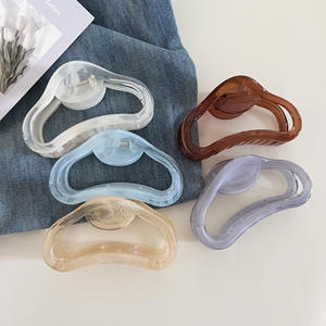 Pinzas de Pelo Acrílicas con Diseño de Tortuga, Pinzas de Pelo con Diseño de Nube, Pinzas de Pelo de Resina con Diseño de Leopardo para Mujeres y Niñas - Product Image 1