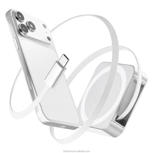 Cargador Inalámbrico Magnético Portátil 3 en 1 con Cable Retráctil, Estación de Carga Rápida para <span class=keywords><strong>iPhone</strong></span>, Reloj y <span class=keywords><strong>AirPods</strong></span> - Product Image 1