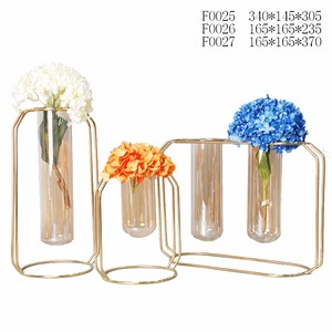 Nórdico europeo color latón florero de vidrio con base de metal soporte para la habitación - Product Image 6
