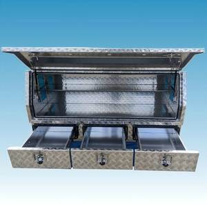 Boîte à outils extérieure en aluminium à motif damier, étanche, avec 3 tiroirs verrouillables, revêtement poudré - Product Image 2