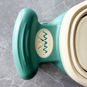 Herramienta de recogida de residuos de plástico de limpieza plegable portátil recogedor de caca de perro mascota portátil - Product Image 2