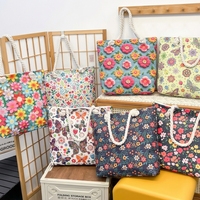 Nouveau sac de plage pour femmes imprimé floral d'été, sac de voyage en toile pour usage quotidien, sac de shopping avec poignée en corde et fermeture à glissière