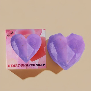 Vente en gros Cadeaux de Saint-Valentin faits à la main Cadeau de <span class=keywords><strong>mariage</strong></span> Barre de <span class=keywords><strong>savon</strong></span> <span class=keywords><strong>personnalisé</strong></span> en forme de cœur <span class=keywords><strong>Savon</strong></span> parfumé pour le lavage - Product Image 2