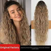 Perruque synthétique haute température, fabriquée à la machine, volumineuse, longue, bouclée, queue de cheval à clip, boucles de maïs pour perruque Henan