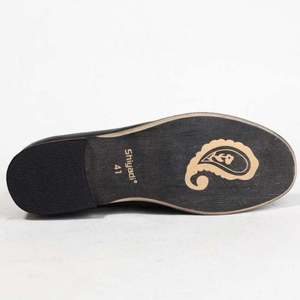 Chaussures de conduite décontractées en cuir pour hommes, imperméables, respirantes, antidérapantes, rehaussantes, au design moderne et épuré - Product Image 2