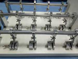 เครื่องทดสอบความยืดหยุ่นของหนังแบบเฟล็กโซมิเตอร์ ISO 32100 ASTM D2211 Bally Flexometer เครื่องทดสอบความต้านทานการโค้งงอ เครื่องวัดความยืดหยุ่น - Product Image 5