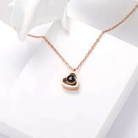 Collier avec pendentif en forme de cœur personnalisé en acier inoxydable avec projection photo, nouveau modèle 2025, pour couple