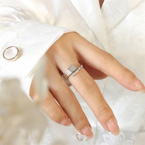 Anillo de Aro Chapado en Oro Popular, Anillo de Dedo de Acero Inoxidable, Joyería - Product Image 6