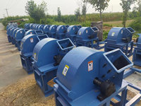 Machine de broyage du bois et des coques de noix de coco pour la foresterie, avec broyeur à haute capacité pour le recyclage des fibres de palmier et des déchets de bois