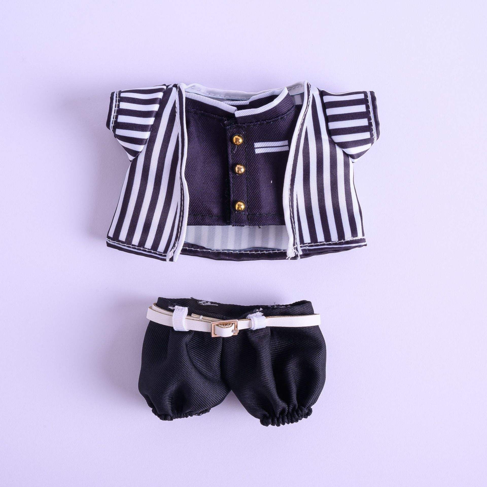 Petit barnay-pilier serpent