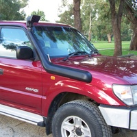 Kit de Snorkel de Admisión de Aire LLDPE 4x4 Todoterreno - Montaje Lado Derecho (RHS) para Toyota Land Cruiser Prado Serie 90 y 95 (1997-2002)