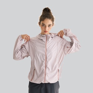 Chaqueta Ligera de Ciclismo Personalizada, Chaqueta Cortavientos de Secado Rápido para Exteriores, Transpirable, Delgada, con Protección Solar UPF50 Anti-UV, Marca Fabricada - Product Image 6