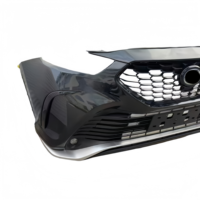 Pièces d'origine d'occasion pour Toyota Highlander : Pare-chocs complet, calandre, ventilateur de radiateur, feux antibrouillard, phares, composants avant