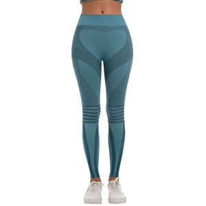 Leggings de yoga pour femmes à taille haute avec logo personnalisé, ligne sexy, push-up, pantalon de sport, de gym, de fitness, séchage rapide, extensible, sans couture, pour l'entraînement - Product Image 1