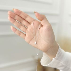 Collier pendentif visage souriant Dylam Dainty Charm, design minimaliste, bijoux de mode, argent 925, zircone 5A, pour femmes, à porter au quotidien - Product Image 4