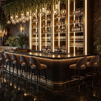 Solution tout-en-un pour bar commercial incluant des armoires de bar, des équipements de comptoir, des décorations, des tables et des chaises.
