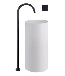 Nuovo pavimento montato vasca riempitivo in piedi miscelatore rubinetto doccia Freestanding vasca da bagno in ottone bagno moderno nero