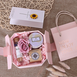 Recuerdos de Boda de Lujo con Logotipo Personalizado para el Día de San Valentín, Regalos para Invitados, Perfume, Toalla, Taza, Embalaje de Regalo Reciclado - Product Image 2