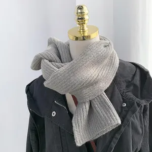 Écharpe unie vierge personnalisée pour femmes Automne et hiver Écharpes tricotées chaudes Écharpe d'hiver en gros