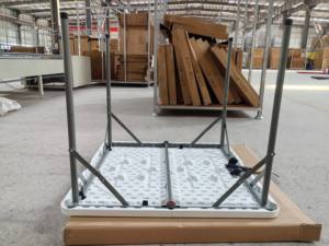 Mesa plegable cuadrada de plástico, mesa de jardín portátil para exteriores, panel HDPE - Product Image 6