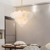 Lustre suspendu LED contemporain nordique à anneau doré en fer et acrylique, réglable en hauteur, blanc chaud, dimmable, taille moyenne, pour salon