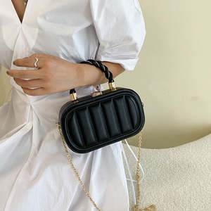 Sac à main pour femme de haute qualité, minimaliste, chaîne, couleur unie, mignon, avec cadenas, sac à main, sac bandoulière - Product Image 5