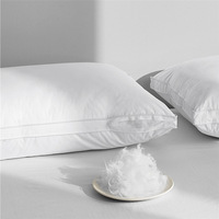 Oreiller de lit moderne personnalisable en polyester doux et moelleux en fibre de haute densité soutien du cou hypoallergénique pour un sommeil confortable
