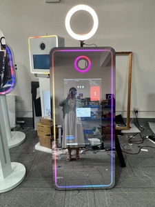 كشك تصوير بشاشة لمس معدنية مقاس 65 بوصة للحفلات والأعراس والمناسبات من موردي مستلزمات الحفلات - Product Image 5