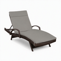 Chaise longue inclinable en rotin PE résistant aux intempéries pour terrasse extérieure, plage, complexe hôtelier, avec coussin amovible