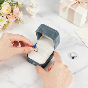 Wholesale Luxury Square Velvet Embossed Jewelry <b>Boxes</b> High-end Ring & <b>Earring</b> Gift <b>Boxes</b> Low-cost Custom Manufacturers - Product Image 2