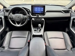 Gran Oferta Toyota <span class=keywords><strong>RAV4</strong></span> <span class=keywords><strong>2022</strong></span> Híbrido 2.5L E-CVT 2WD Edición Elite SUV Compacto <span class=keywords><strong>Precio</strong></span> Competitivo Calidad Duradera Listo para Enviar - Product Image 6