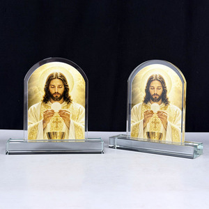 Placa Religiosa de Cristal con Arco Personalizado K9 de Jesucristo - Recuerdo Impreso con UV de Primera Calidad para Eventos de Iglesia y Primera Comunión MH-J062 - Product Image 1