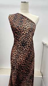 高品质豹纹缎面面料97% 涤纶3% 氨纶光滑柔软4向弹力中号运动服女装 - Product Image 2