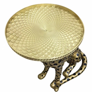 <span class=keywords><strong>Table</strong></span> <span class=keywords><strong>console</strong></span> d'angle moderne de luxe léger en résine et laiton en forme de guépard avec plateau en cuivre pour salons de villas et d'hôtels - Product Image 6