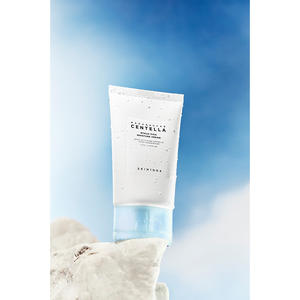 [SKIN1004] Madagascar Centella Hyalu-Cica Moisture Cream 75ml Crème hydratante renforce la barrière et fournit - Product Image 1