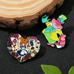 Badge en métal électroplaqué et broche en alliage à goutte d'huile, motifs personnages de films, séries TV et dessins animés d'Europe et d'Amérique, <span class=keywords><strong>Alice</strong></span> <span class=keywords><strong>au</strong></span> <span class=keywords><strong>pays</strong></span> <span class=keywords><strong>des</strong></span> <span class=keywords><strong>merveilles</strong></span> <span class=keywords><strong>Chat</strong></span>, avec ressort - Product Image 5