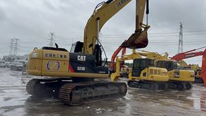 Excavadora de cadenas Caterpillar 323D usada, componentes principales (motor, caja de cambios), peso operativo de 23 toneladas, 12 meses de garantía - Product Image 2