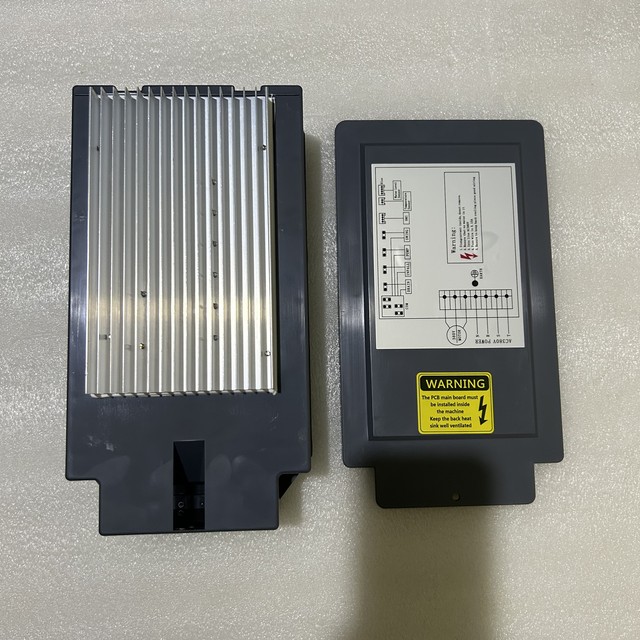 Industrial Air Conditioning Split Inverter Controller 1.5KW Plastic for Refrigeration Systems