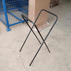 Soporte plegable portátil para bolsas de basura, almacenamiento exterior de acero al carbono de 845x370x385mm para picnics y barbacoas - Product Image 1