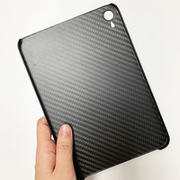 Vente en gros de coques de protection pour tablette iPad Mini 6/7 en fibre de carbone véritable noire, résistantes à l'usure, de 8,3 pouces et d'une épaisseur de 0,7 mm
