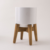 Décoration d'intérieur, pot de plante moderne en céramique blanche, petit pot pour cactus avec support en bambou, support en bois, fabricant