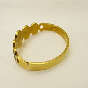 Personalizar <span class=keywords><strong>nombre</strong></span> imagen católico Cristo Jesús icono pegatina pulsera <span class=keywords><strong>el</strong></span>ástica pulseras religiosas brazalete joyería - Product Image 2