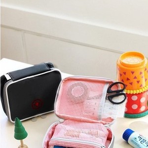 Bolsa de primeros auxilios de viaje, botiquín de primeros auxilios de emergencia para el corazón, bolsa médica de almacenamiento de Medicina de moda pequeña para epidemias - Product Image 5