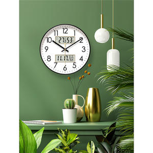 Horloge murale silencieuse ronde analogique, fonctionnant sur piles, décorative pour salon, à quartz, cadran simple face en PVC - Product Image 3